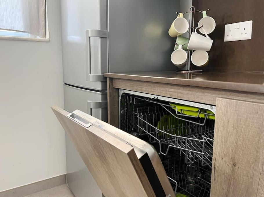Modern Apartment In Marsaskala Bagian luar foto